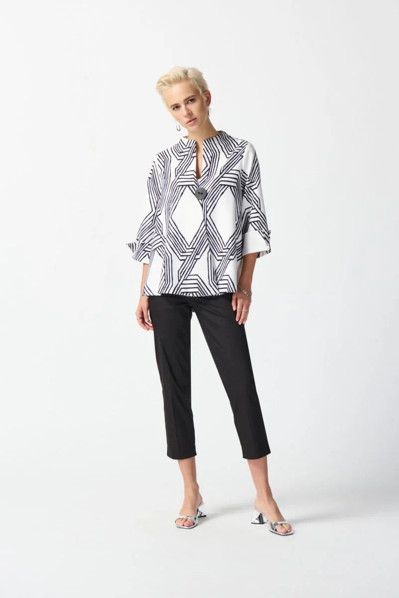 Geometric trapeze jkt, Color: White/ Black, Size: 8