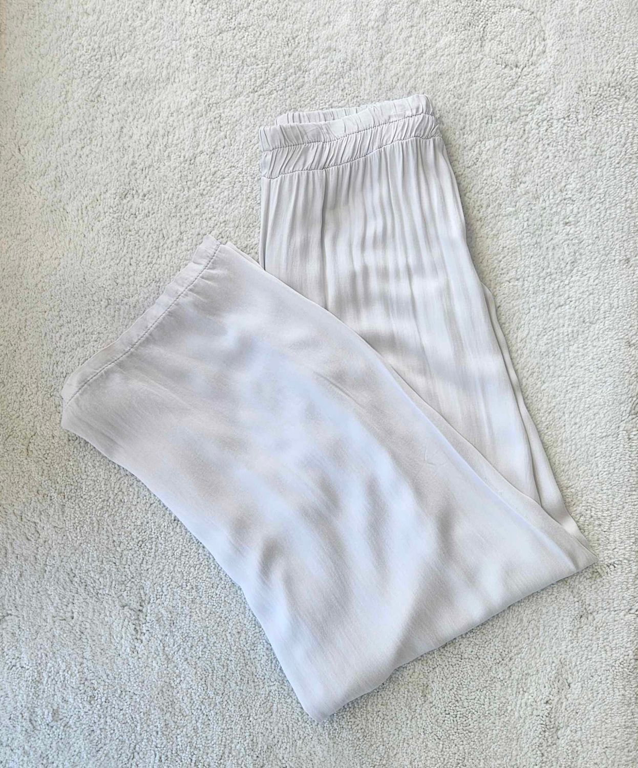 Silk like flowy pant, Color: Beige, Size: M