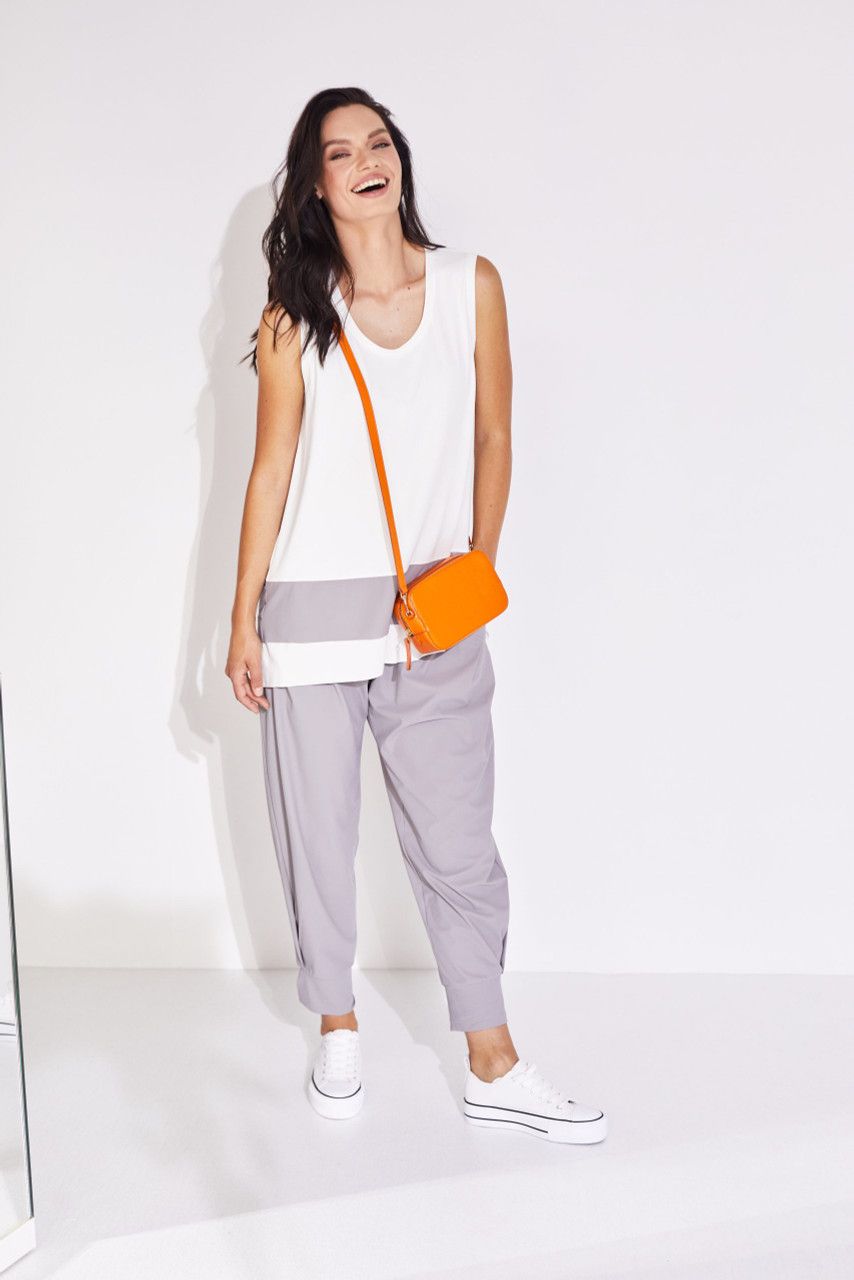 The tuck trouser, Color: Mink, Size: 1