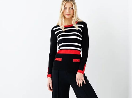Blk/ red mix contrast stripe top with button detail