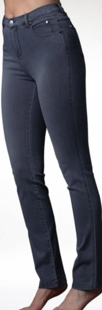 Blue jeans high rise