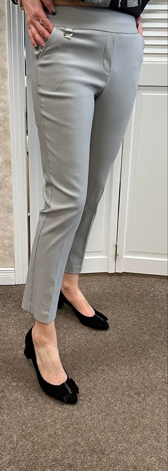 grey pant