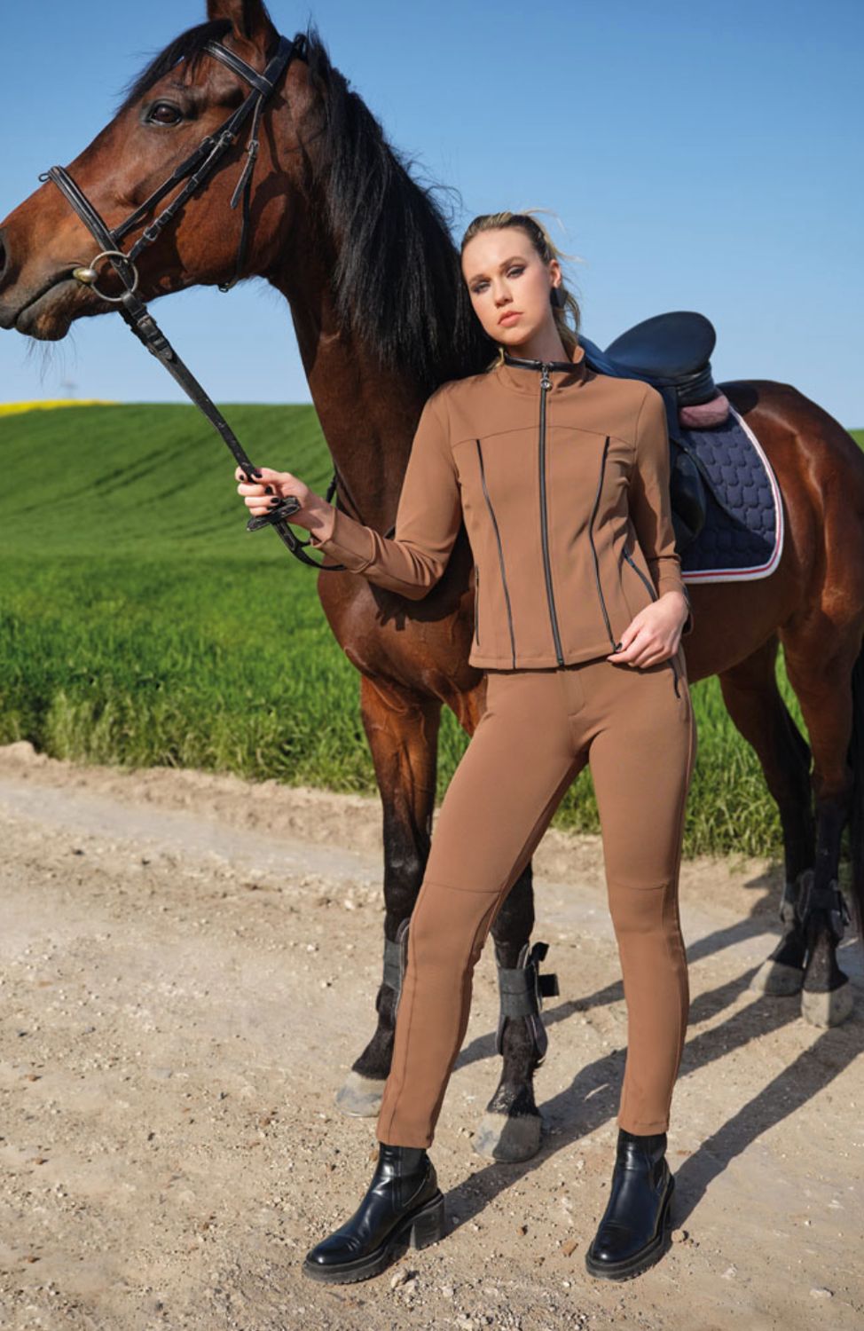 Cafe latte fitted pant