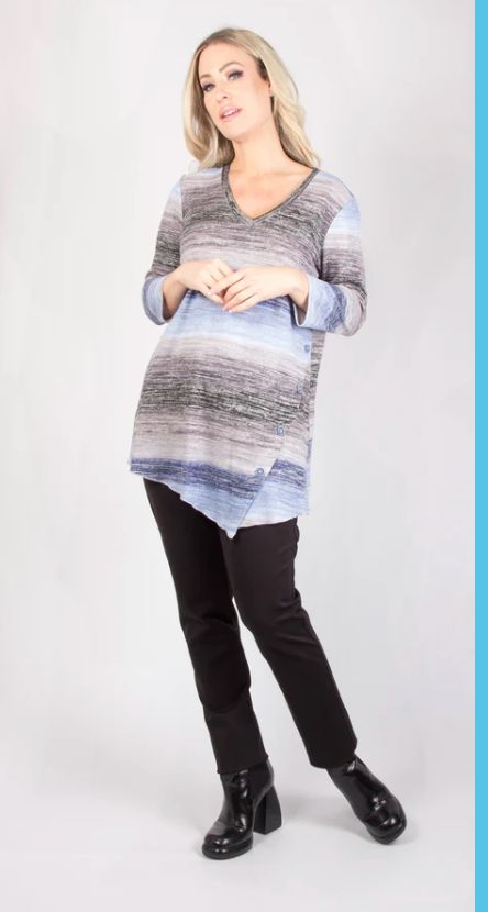 Multi blue ombre v-neck tunic top