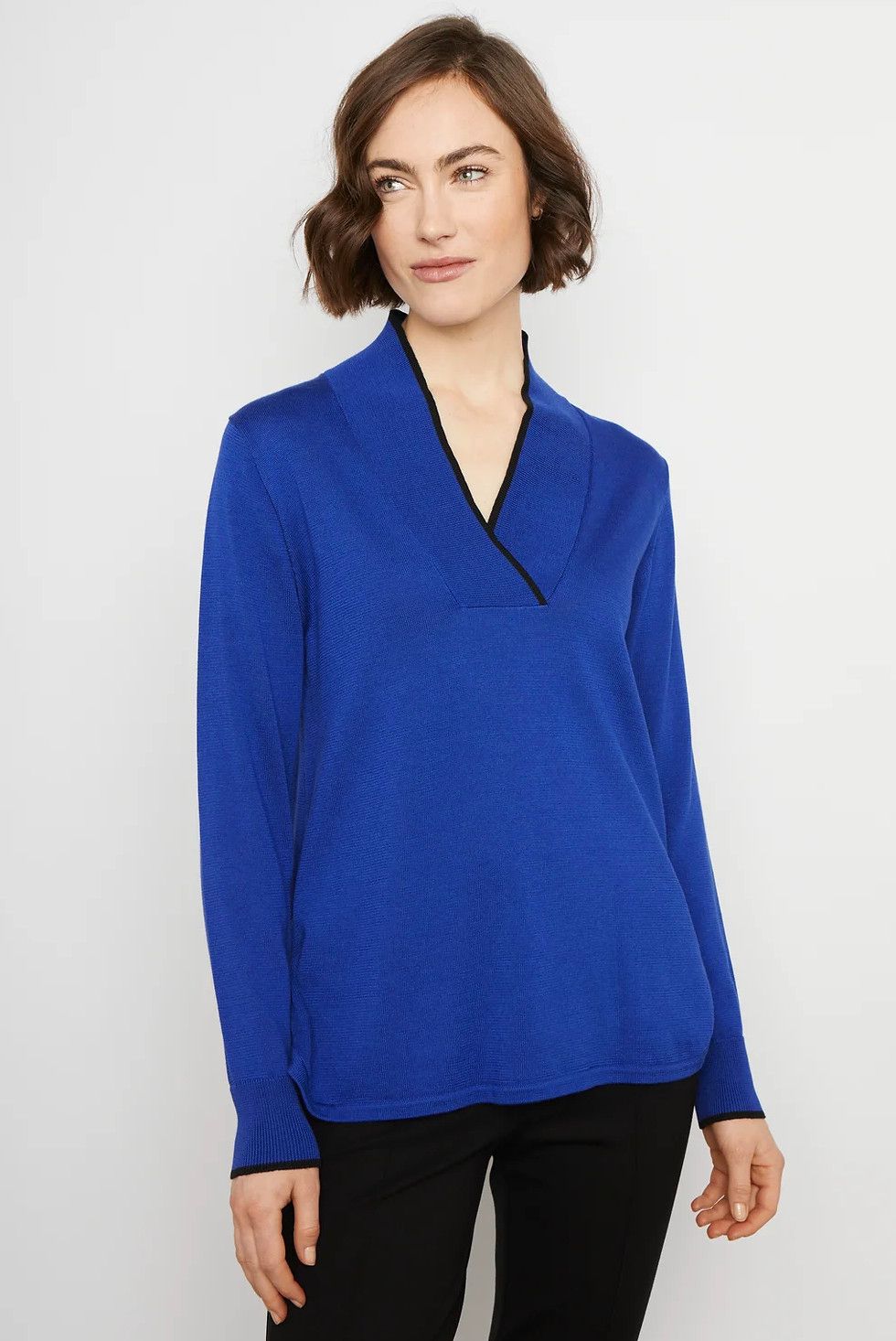 Saphire v-neck collar sweater , Size: S