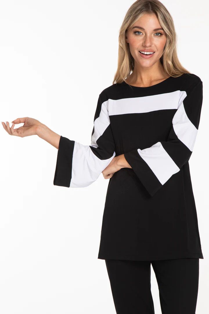 Colour block 3/4 sleeve top, Color: Black/ white, Size: S