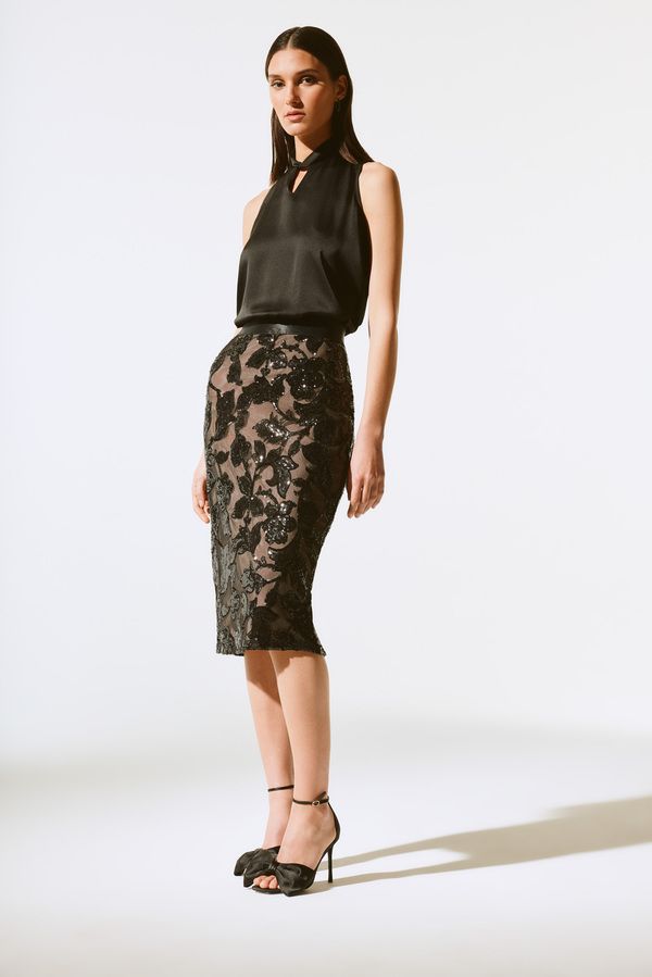 High neck keyhole, Color: Black, Size: 8