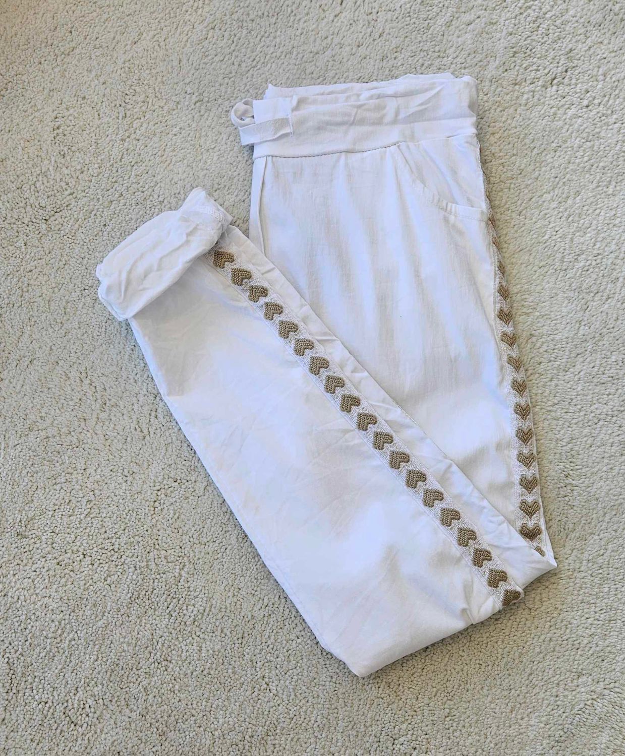 Jogger w/ embroidered heart trim, Color: White/  Gold, Size: S