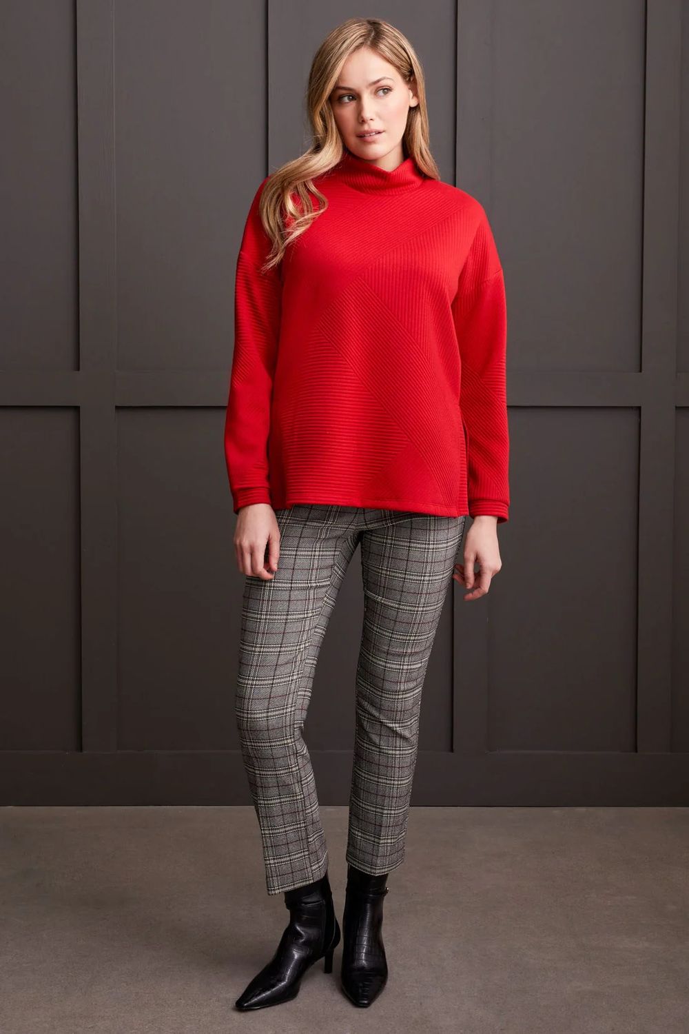 Dolman tunic w/ side slits, Color: Scarlet, Size: S