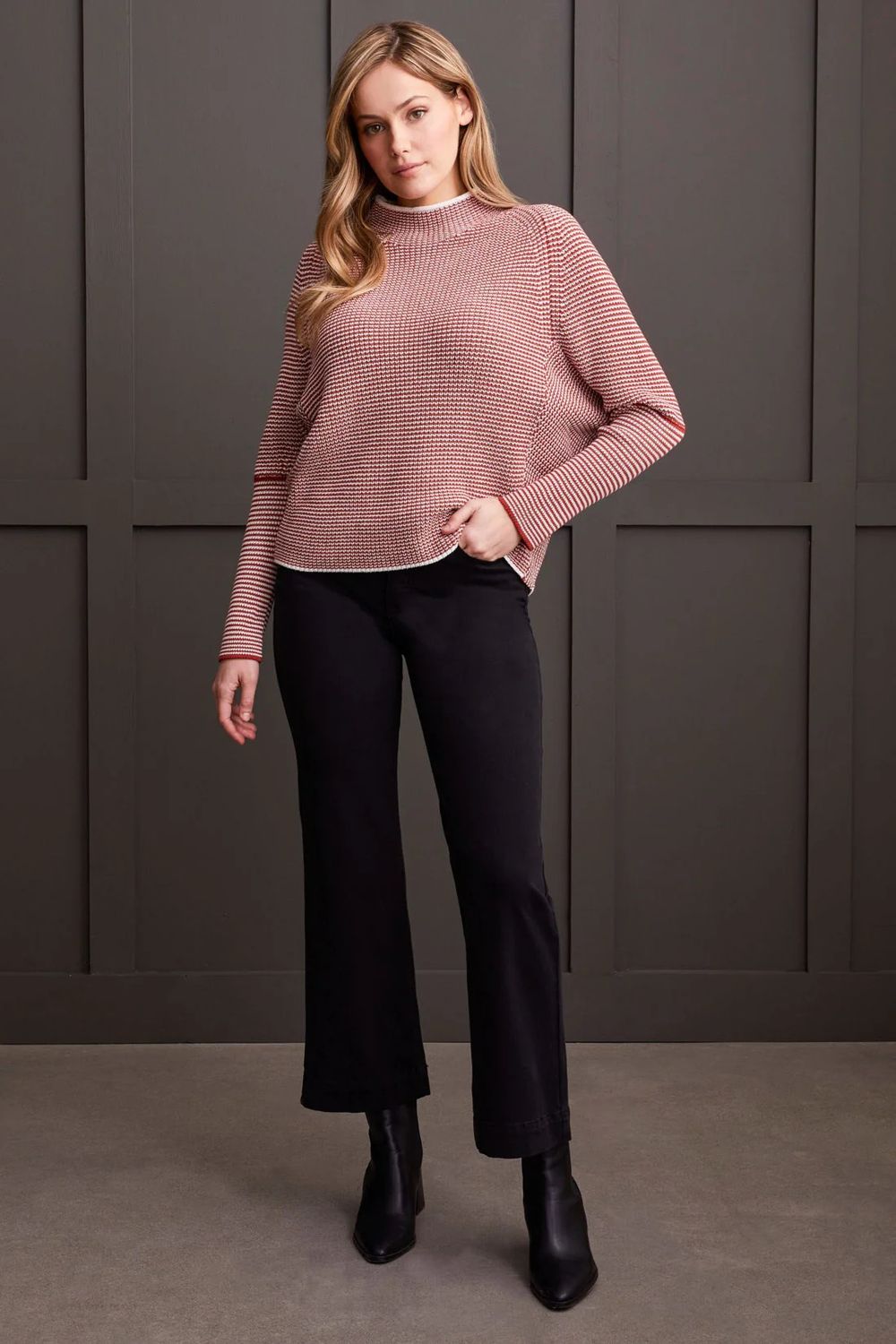 Funnel neck contrast sweater, Color: Mahogany, Size: XS