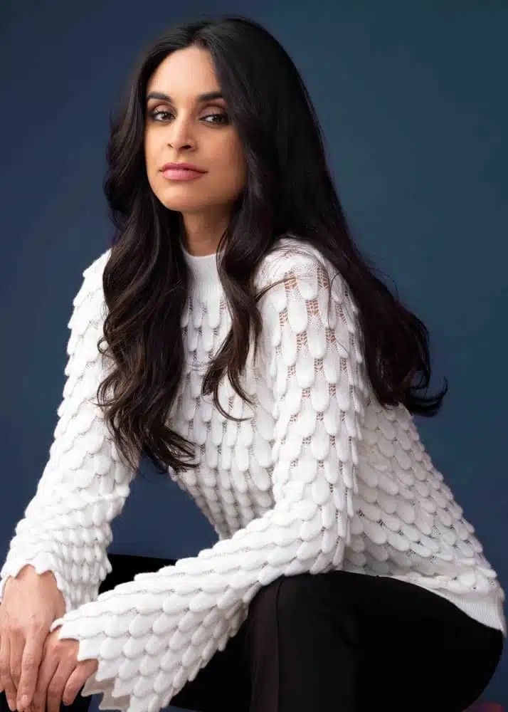 Bell sleeve petal sweater , Color: Off White, Size: XS
