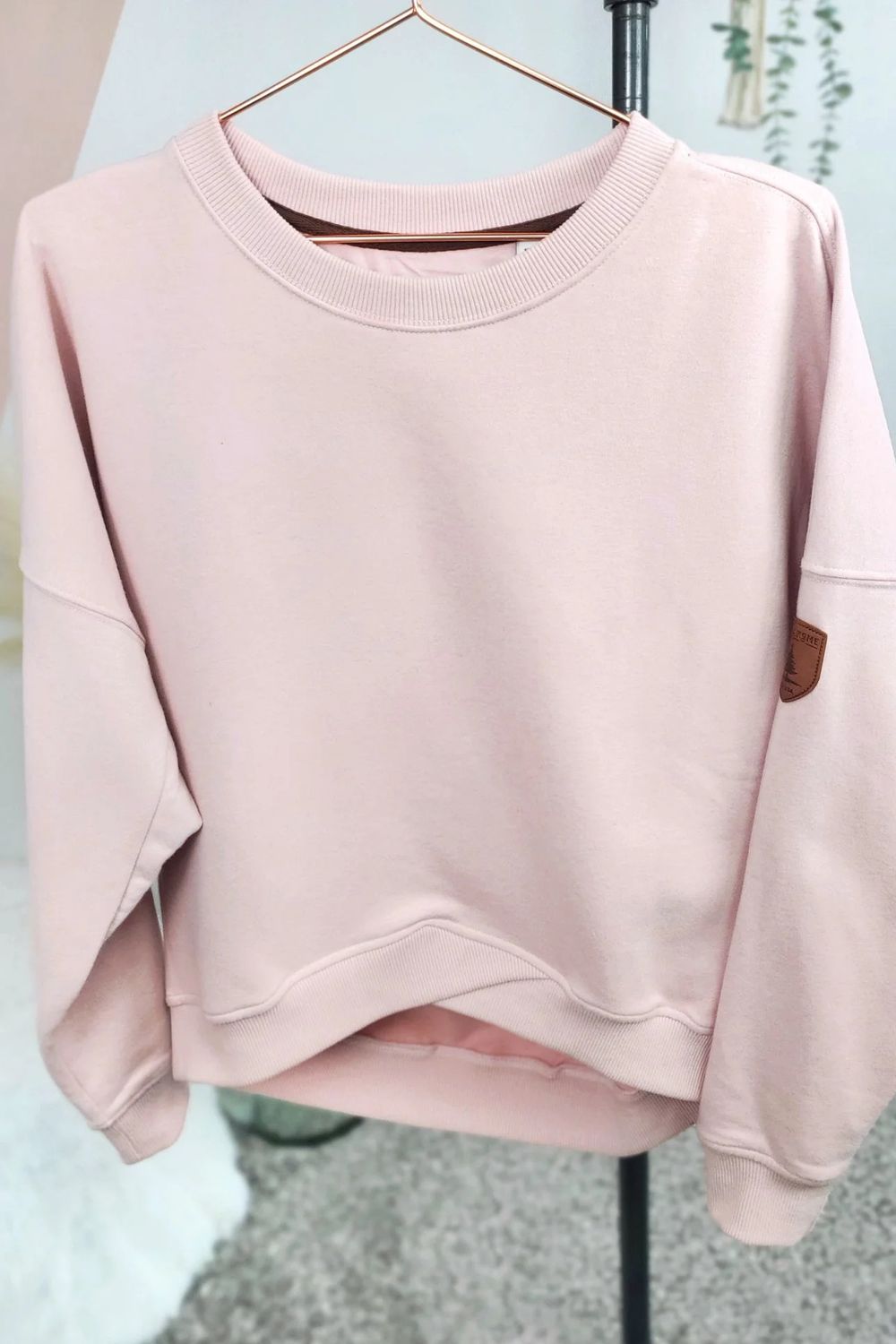 Erma cross hem sweatshirt , Color: Pink, Size: S