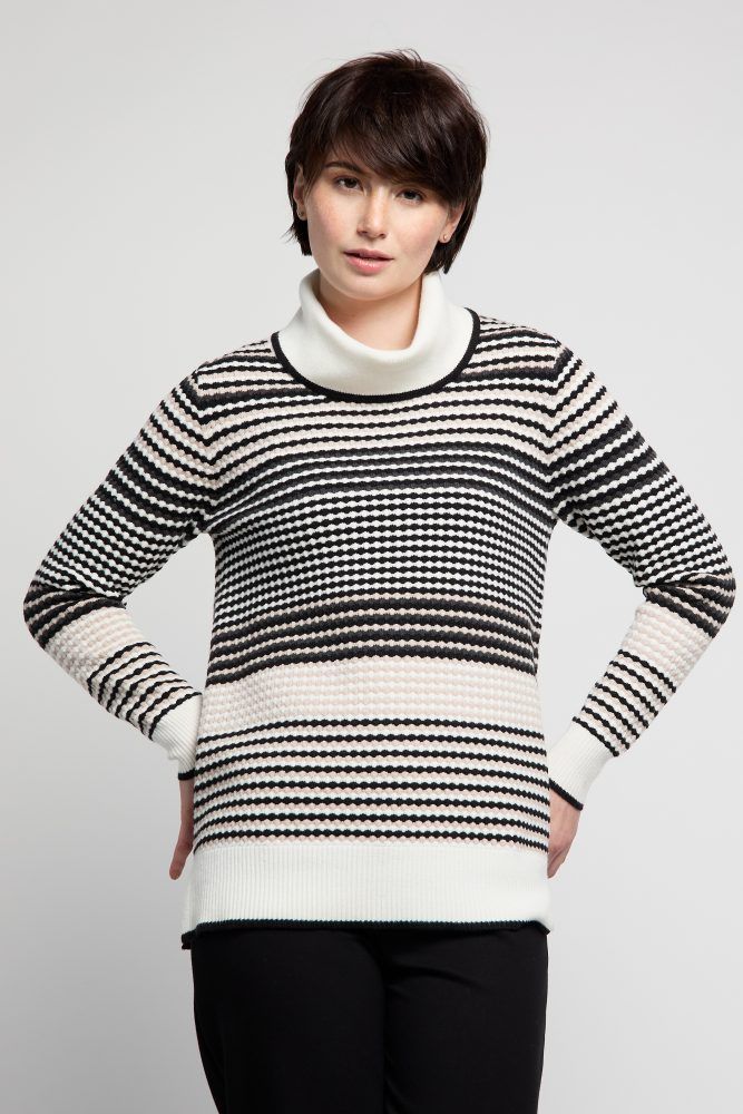 Print knit turtle neck, Color: Whisper, Size: S
