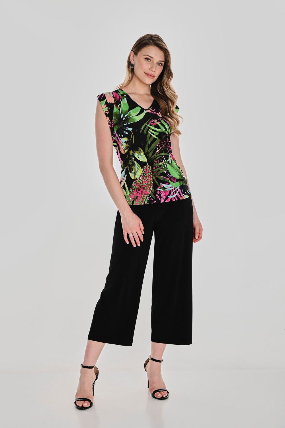 Crop Wide Leg , Color: Black, Size: 8