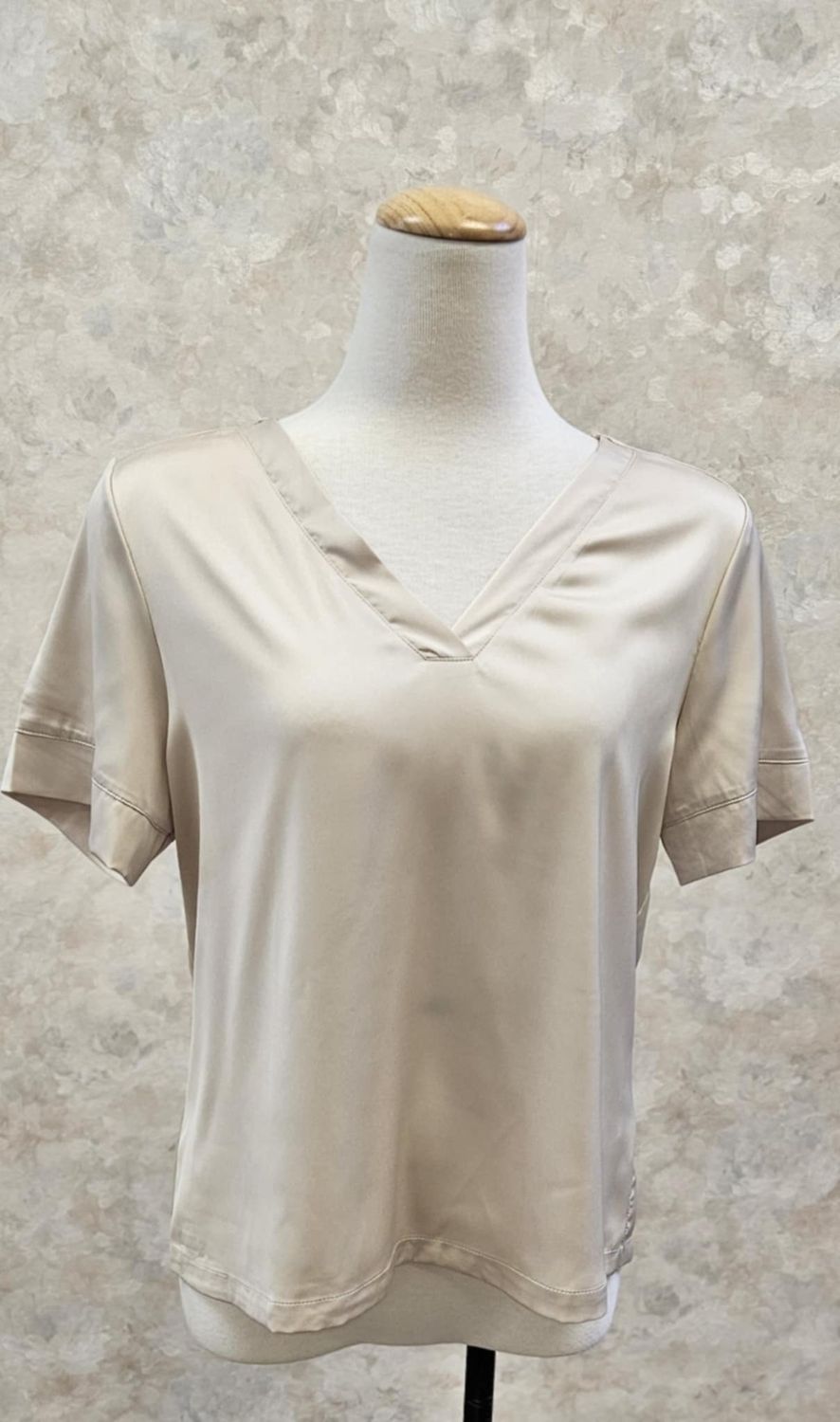 Silk Knit V-Neck , Color: Cafe Latte, Size: S