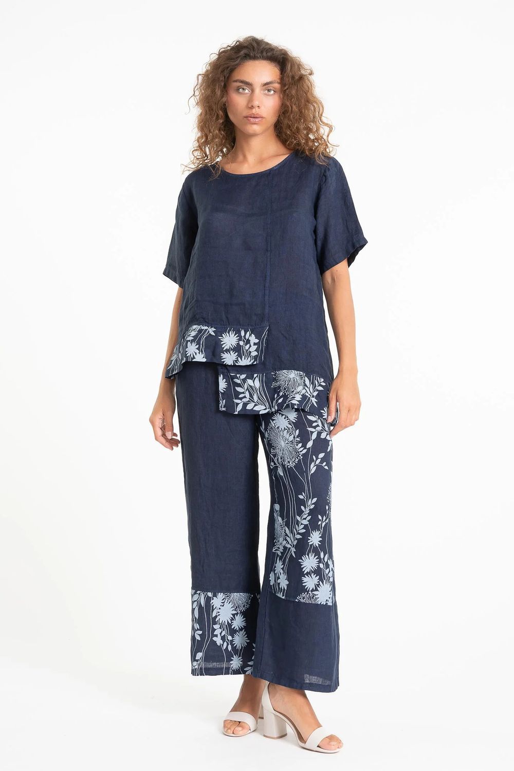 French Linen Printed T-Shirt , Color: Navy/ mix, Size: M