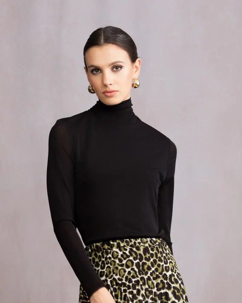 Turtle Neck Pullover, Color: Black, Size: S