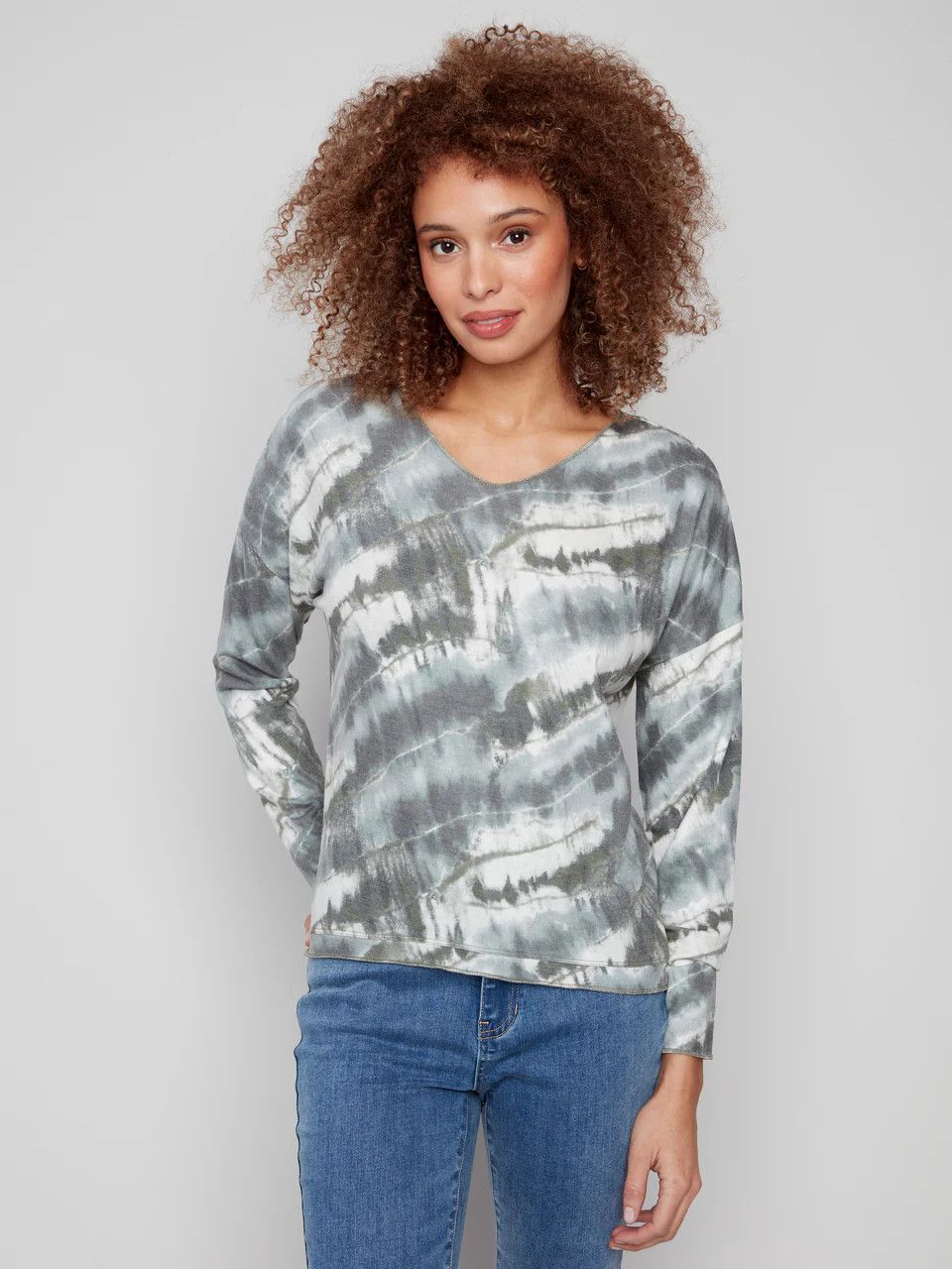L.S Printed V-neck Knit Top, Color: Dreamy Spruce, Size: S