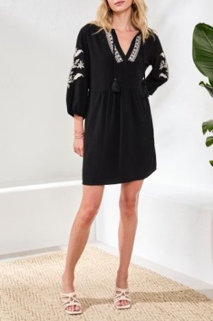 Elbow Sleeve Dress w/ Embroidery Detail