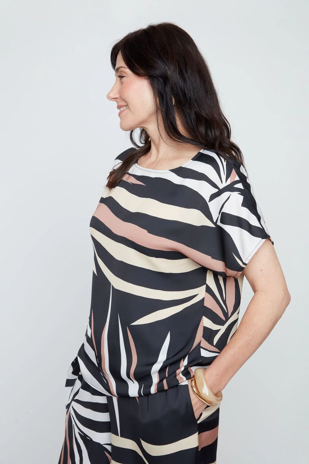 Palm Print Neck Dolman Sleeve Top, Color: Mocha Blend, Size: S