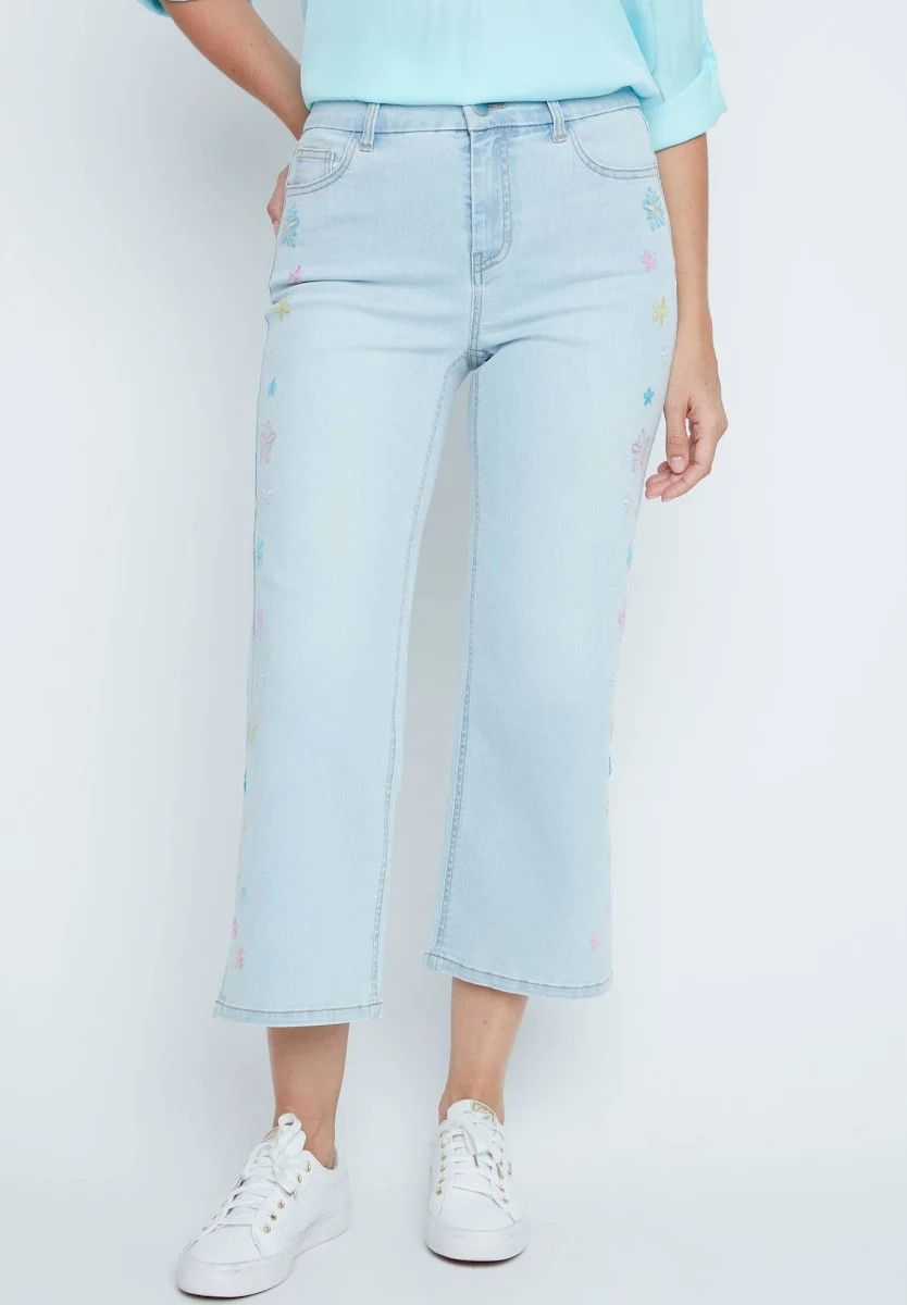 Embroidered Hem Side Slit Crop Jean , Color: BlueWash, Size: 6