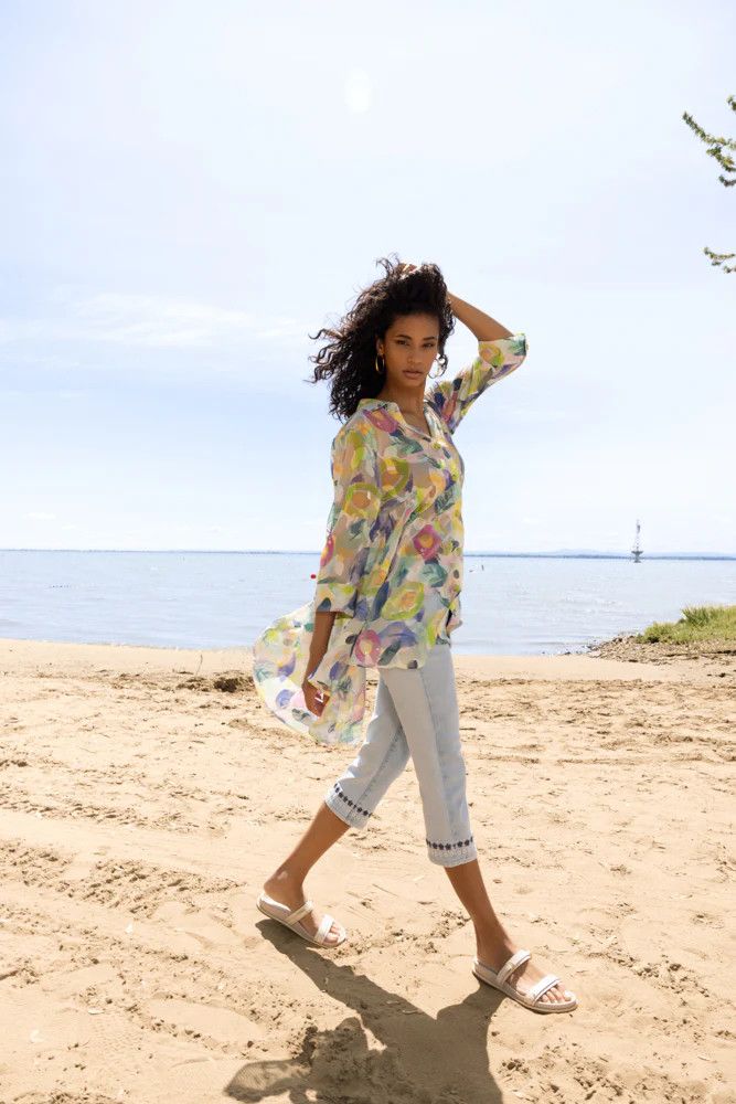 High-Low Flowy Button Up Blouse, Color: Mixed, Size: XS