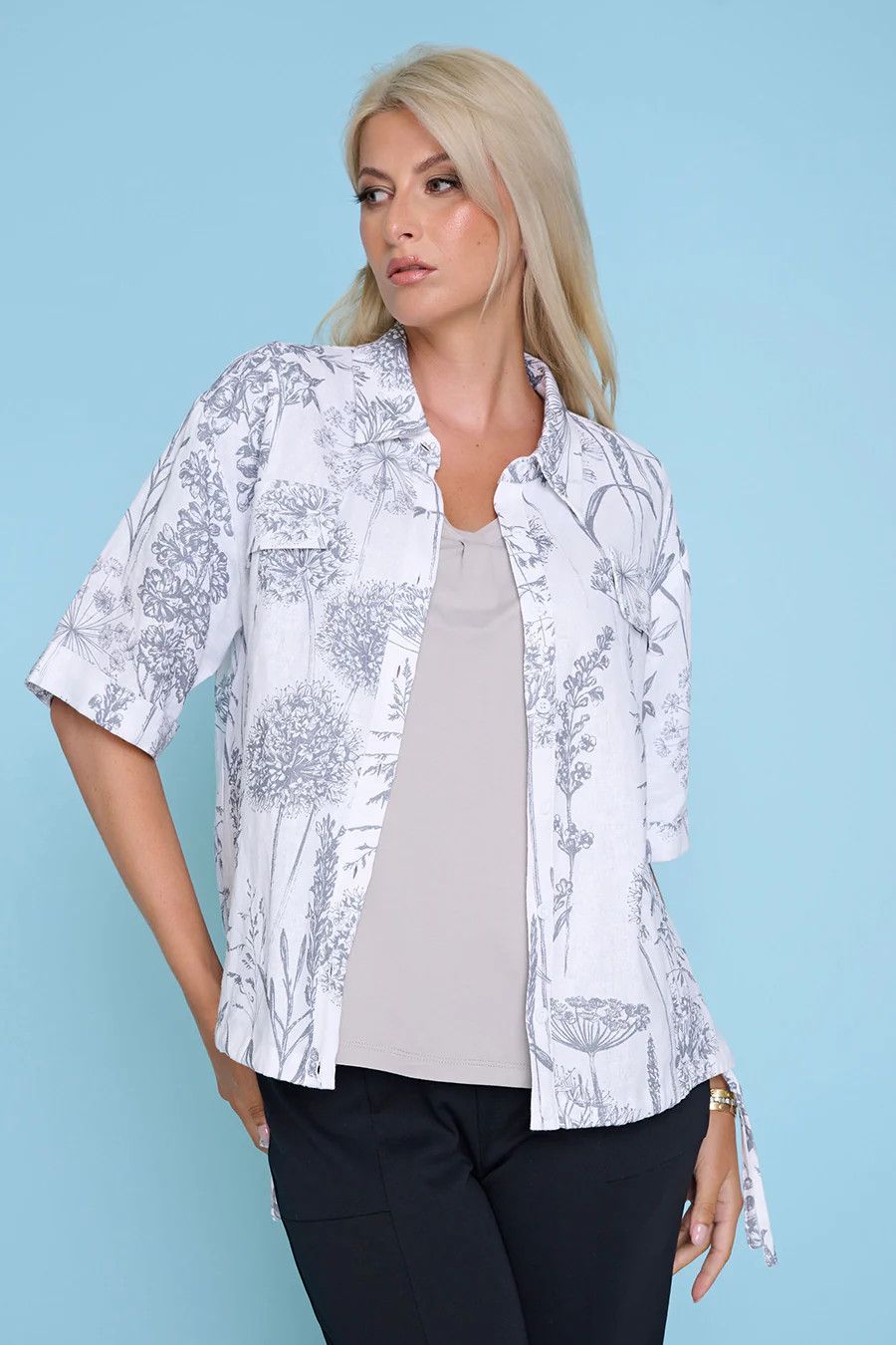 Short Sleeve Button Print Top, Color: White/ Grey, Size: S