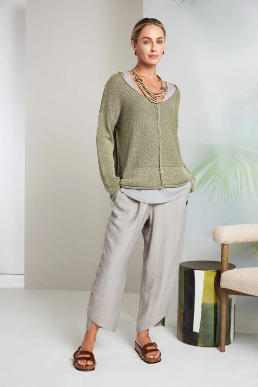 Tulip Cut Hem Pant 