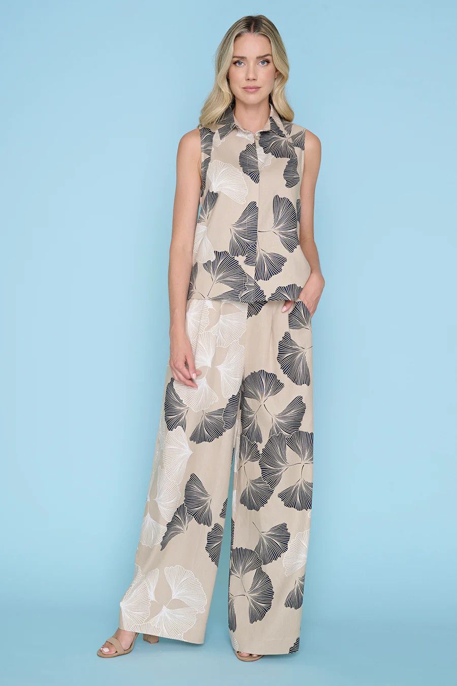 Pleated Wide Leg Print Pant, Color: SandDollar/ Multi, Size: M