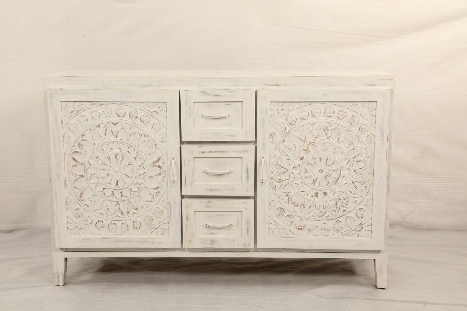 SIDEBOARD