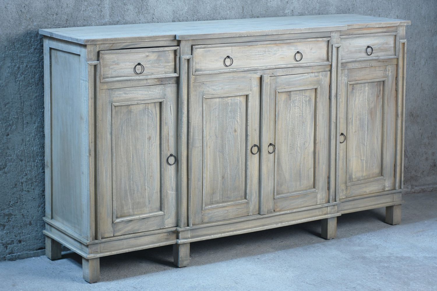 SIDEBOARD