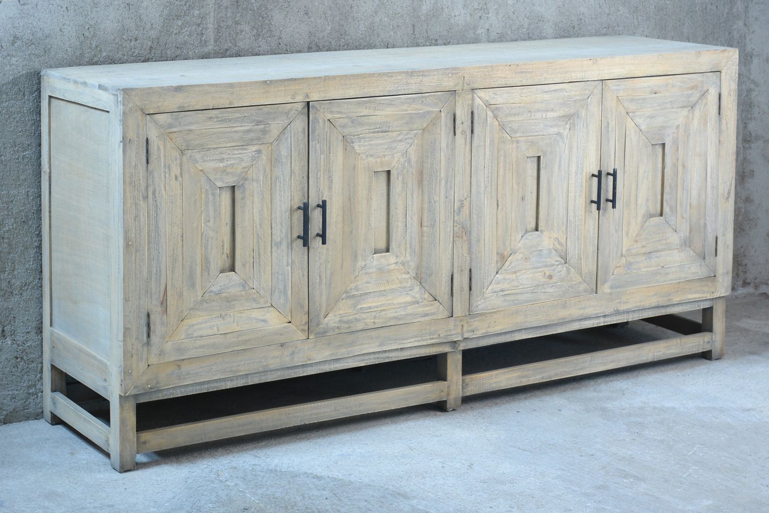 CREDENZA