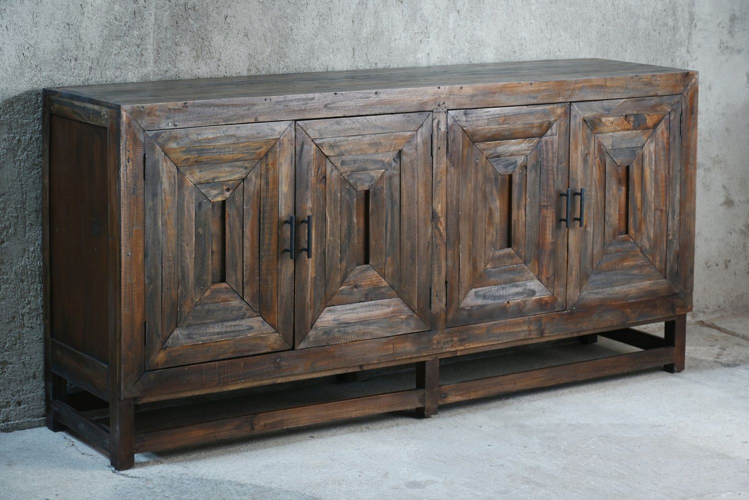 CREDENZA