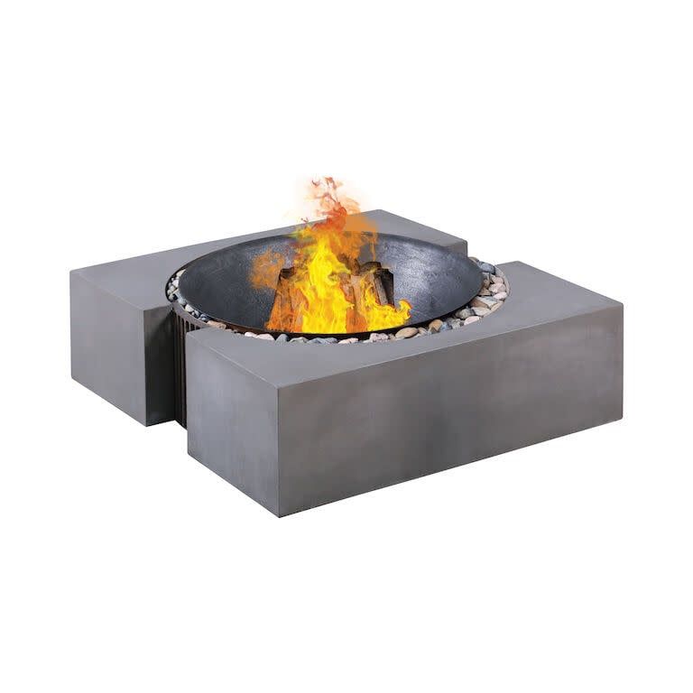 FIRE PIT