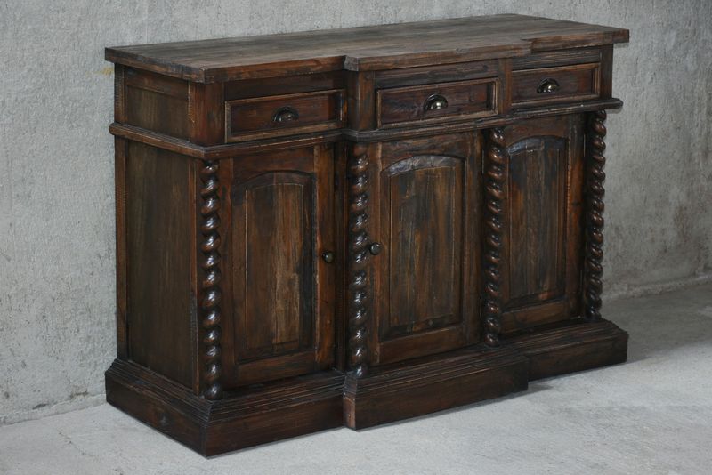 CREDENZA