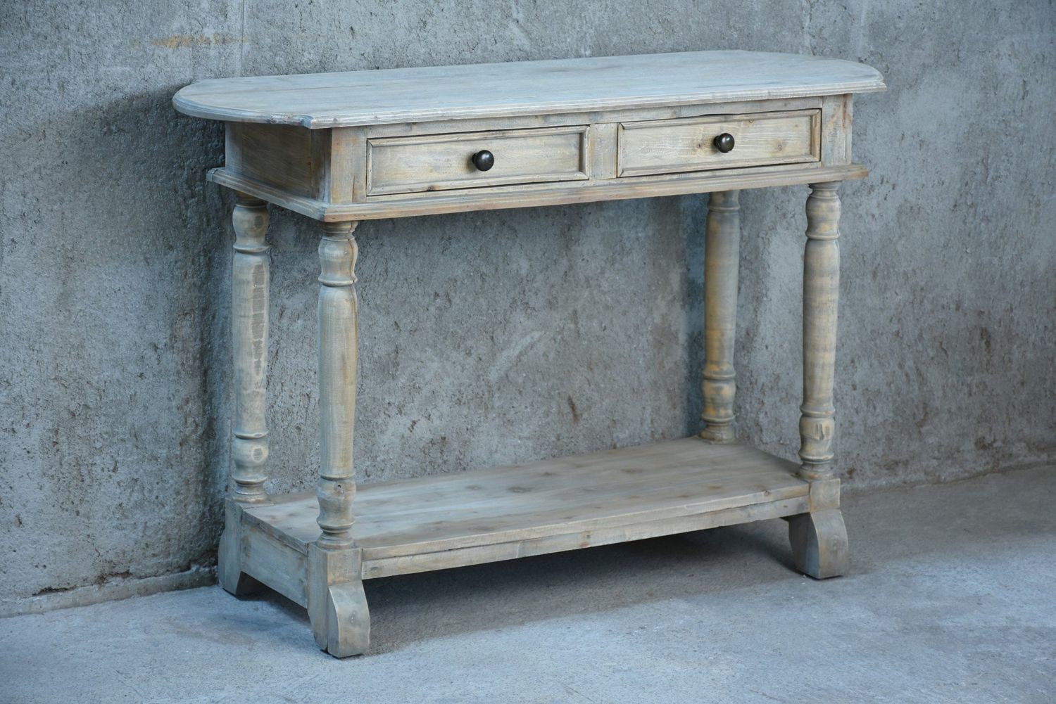 CONSOLE TABLE