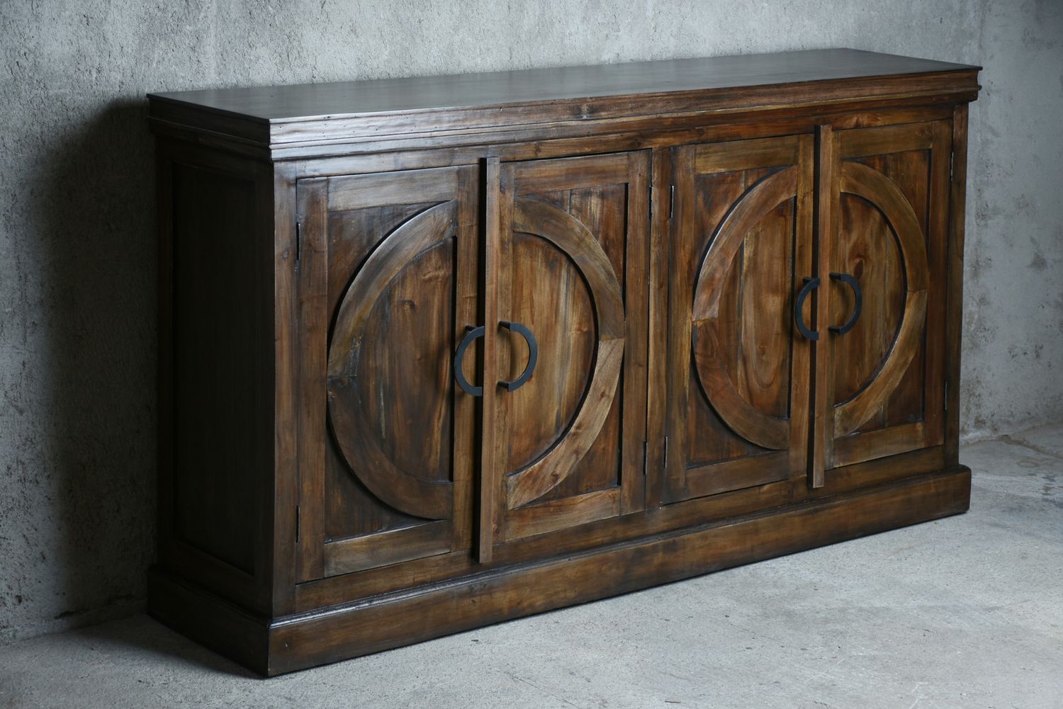 CREDENZA