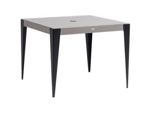 OUTDOOR DINING TABLE