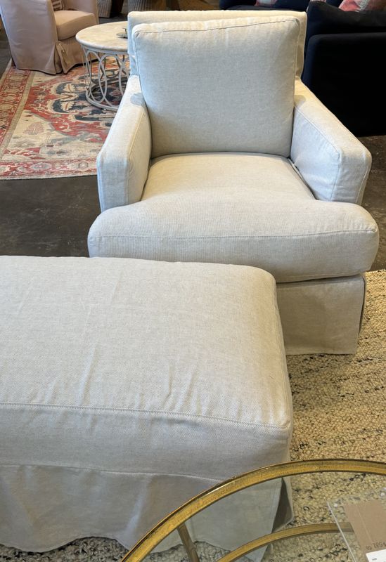 SWIVEL CHAIR &amp; OTTOMAN