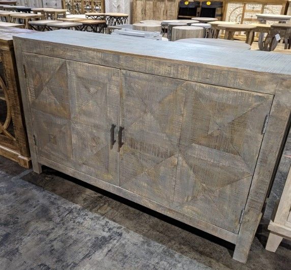 SIDEBOARD