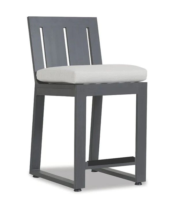 OUTDOOR BAR STOOL