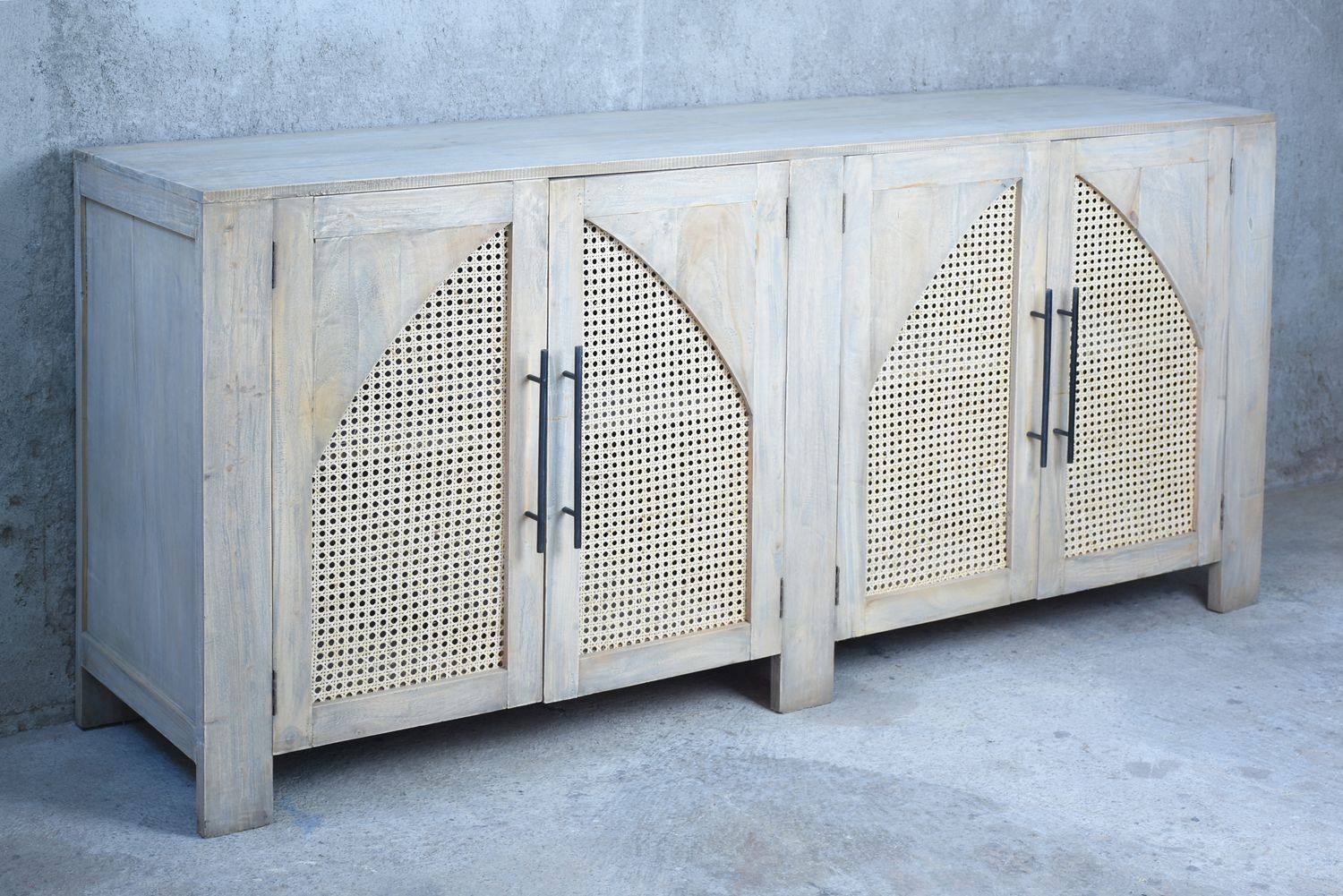CREDENZA