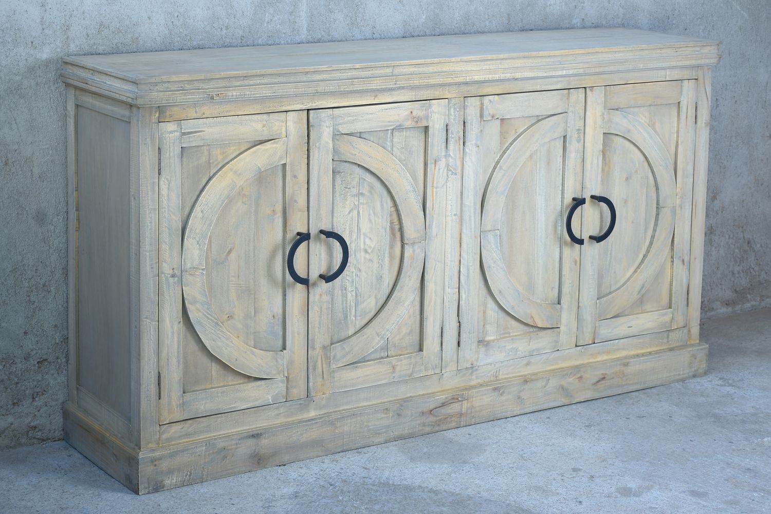 CREDENZA