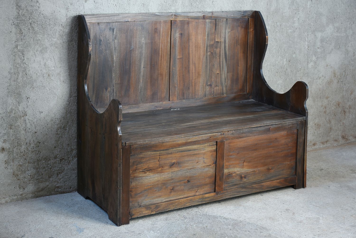 BENCH