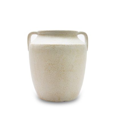 ELEGANT WATER VESSEL