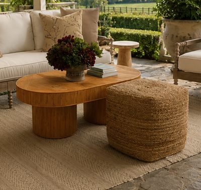 Outdoor Benches &amp; Ottomans