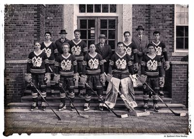 SAC VINTAGE HOCKEY V-NECK SWEATER