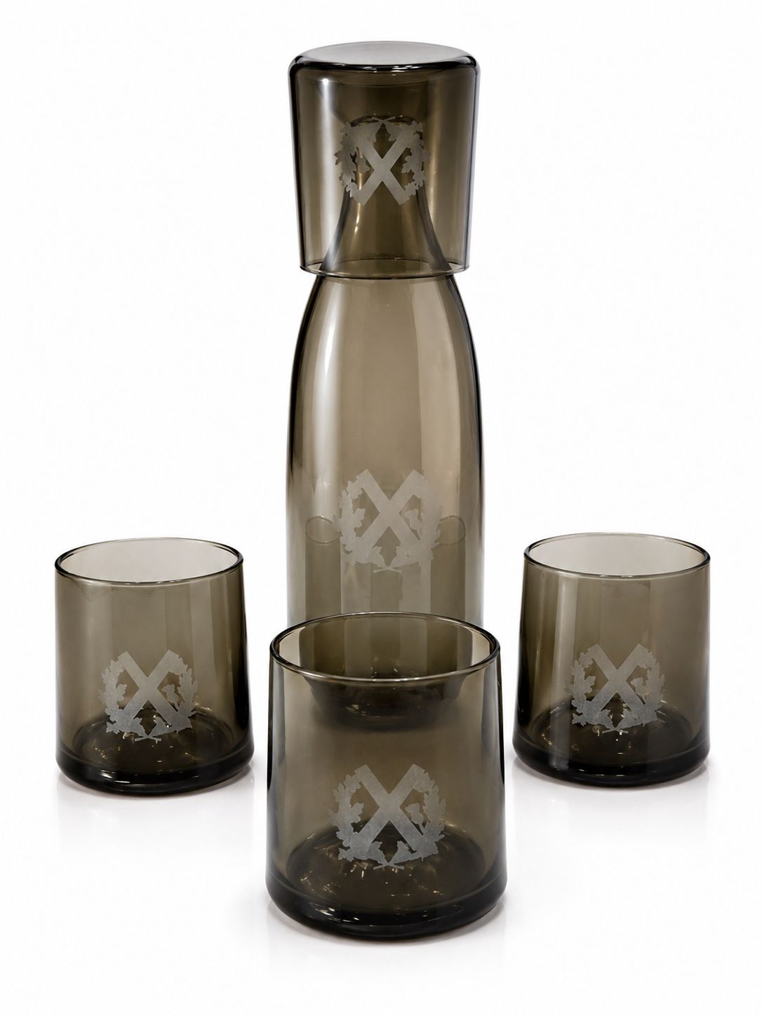 SAC GREY BLOWN GLASS CARAFE SET W/4 GLASSES