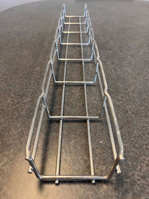 4 4" x 2" 304 STAINLESS STEEL WIREWAY