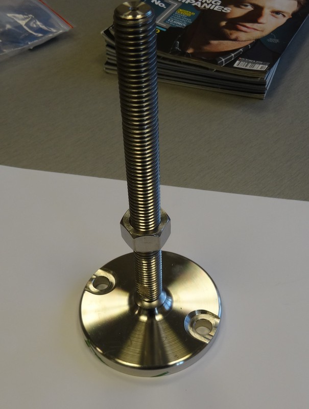 ADJUSTABLE LEVEL PAD (1 INCH THREAD X 8 ADJUSTABLE LEVEL PAD (1 INCH THREAD X 8")